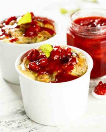 Rhubarb and Strawberry Cakes in a Glass Recipe